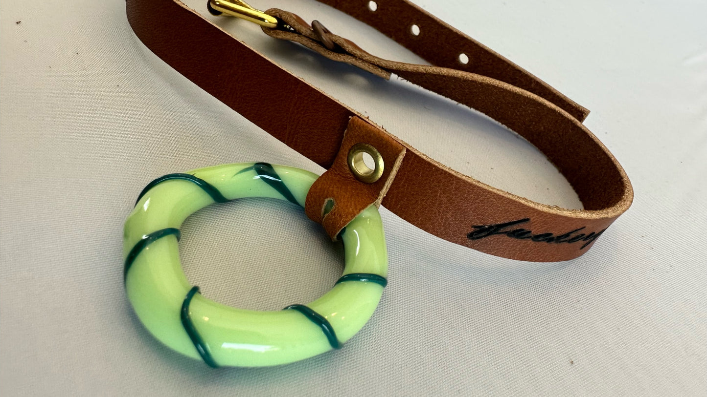 Glass Collar: 015